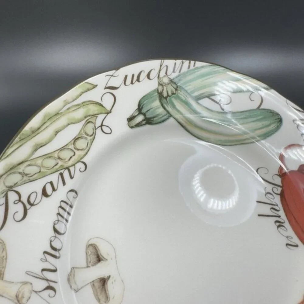 1995 Franciscan Vegetable Medley Ceramic‎ Dish Plate Set 2 Cottage Core 8inch
